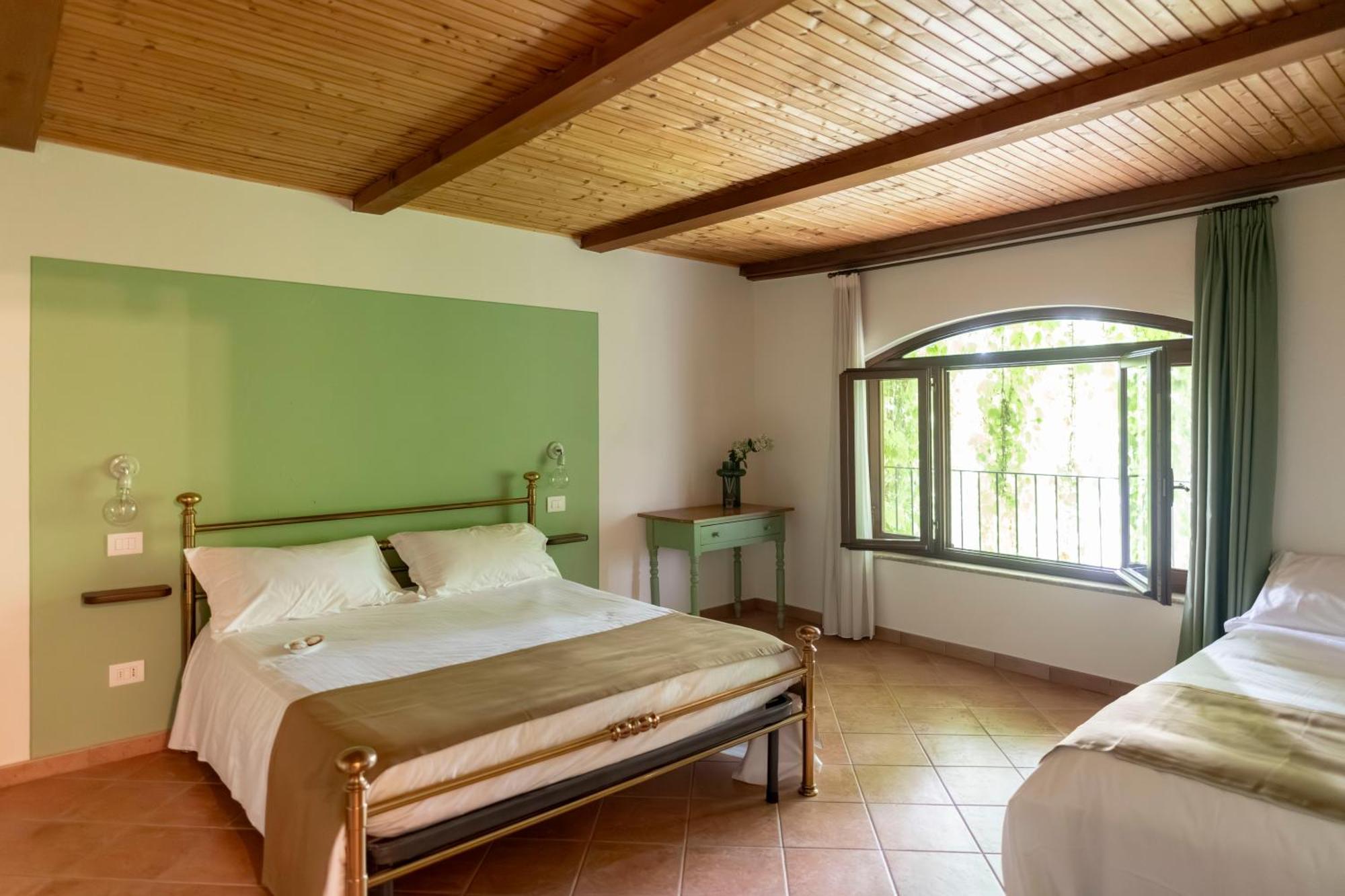 Ca' Nadin Agriturismo San Damiano dʼAsti Eksteriør bilde